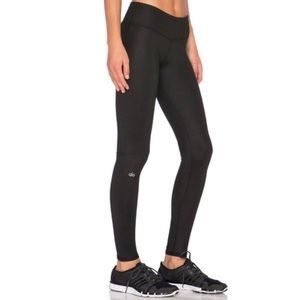 Alo Yoga Black Airbrush Leggings
